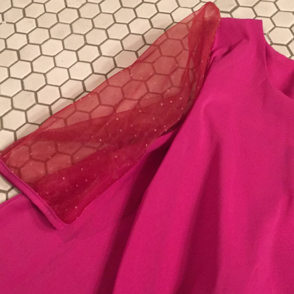 Tunic - Picture 3 of 7